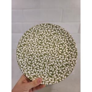 Crate & Barrel Botanica Green Salad Plate 8.25 inch